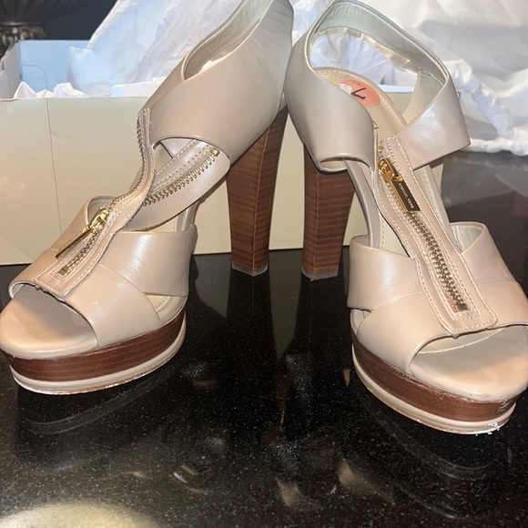 michael kors bishop platform - Picture 1 of 6
